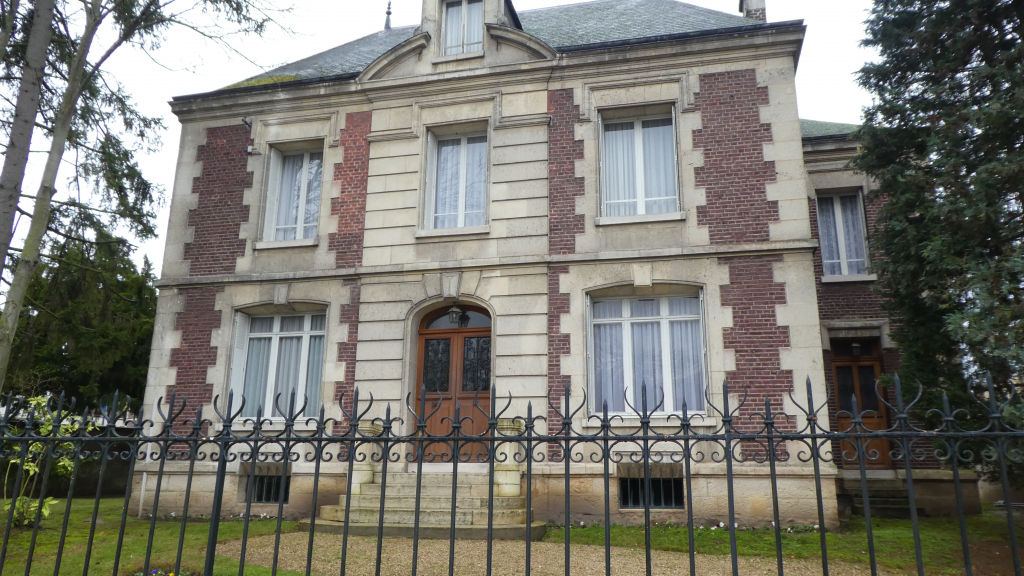 Vente maisons de luxe, hôtels particuliers, propriétés, maisons bourgeoises Soissons, environ, Aisne - CLOVIS immo - www.soissons-immobilier-clovis (21)